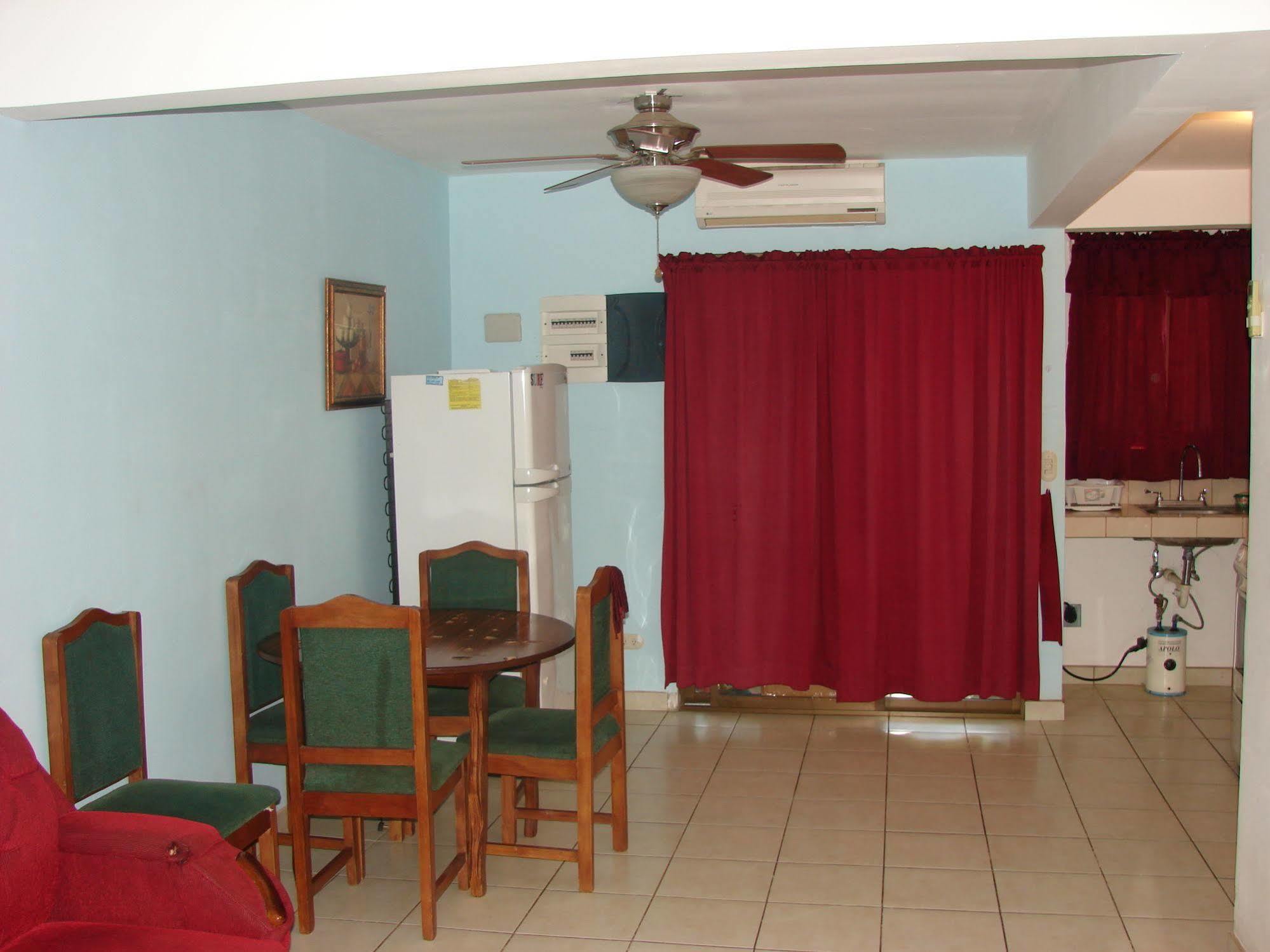 Villa Riviera 2 Bedroom Townhouse Playas del Coco Zewnętrze zdjęcie