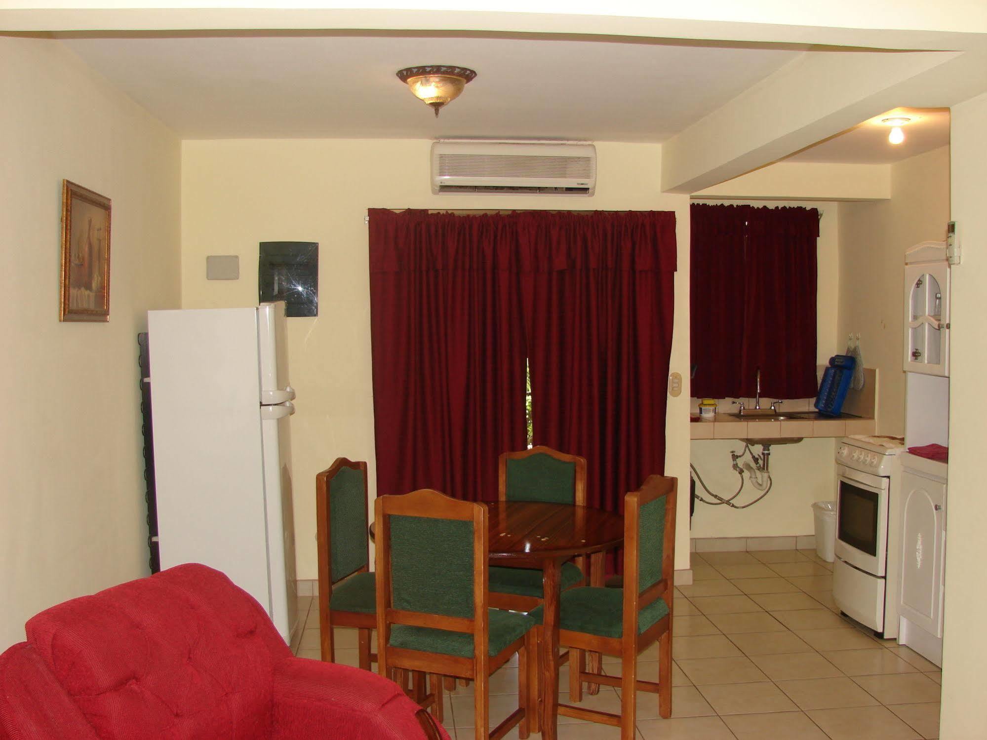 Villa Riviera 2 Bedroom Townhouse Playas del Coco Zewnętrze zdjęcie