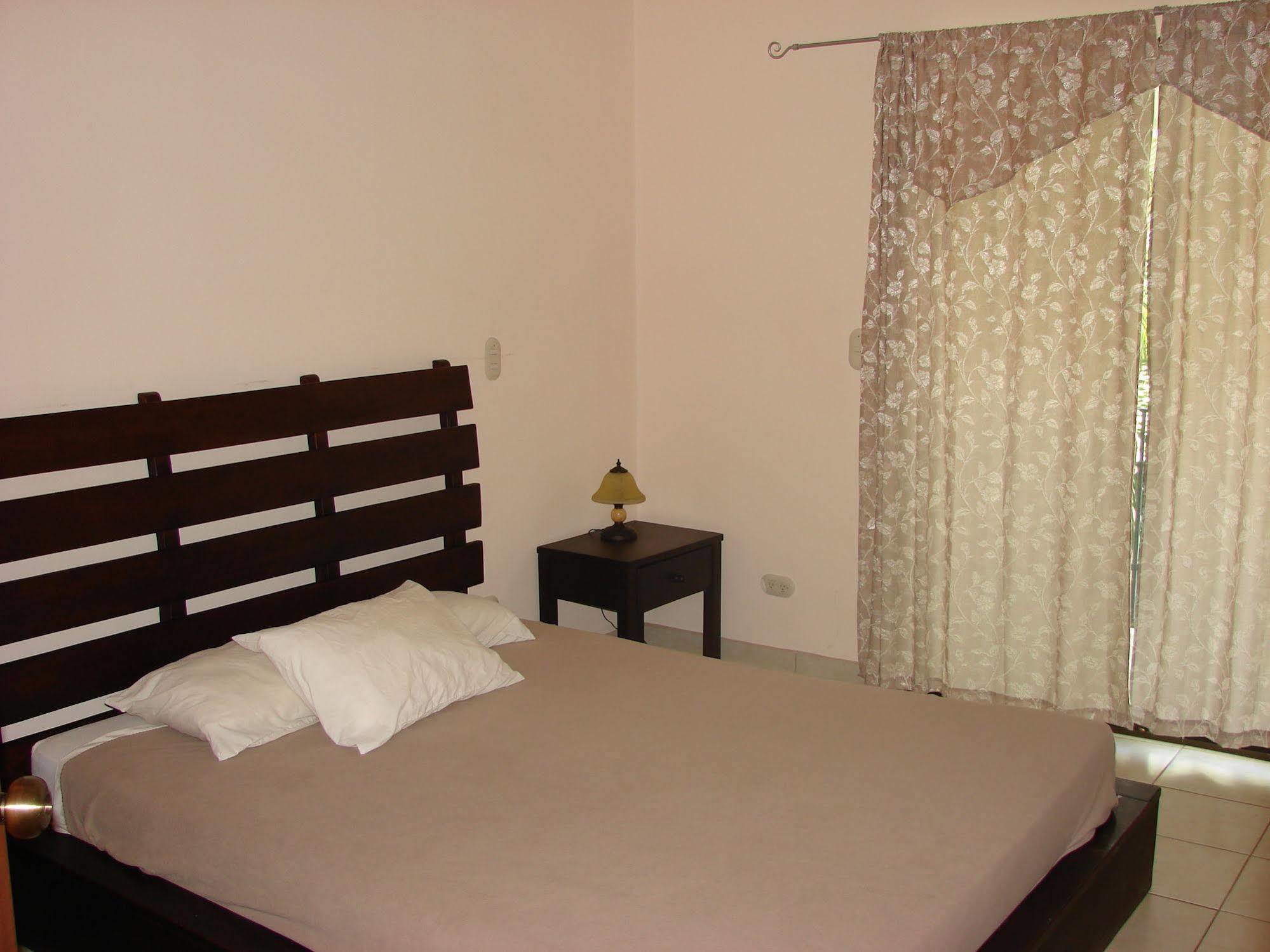 Villa Riviera 2 Bedroom Townhouse Playas del Coco Zewnętrze zdjęcie