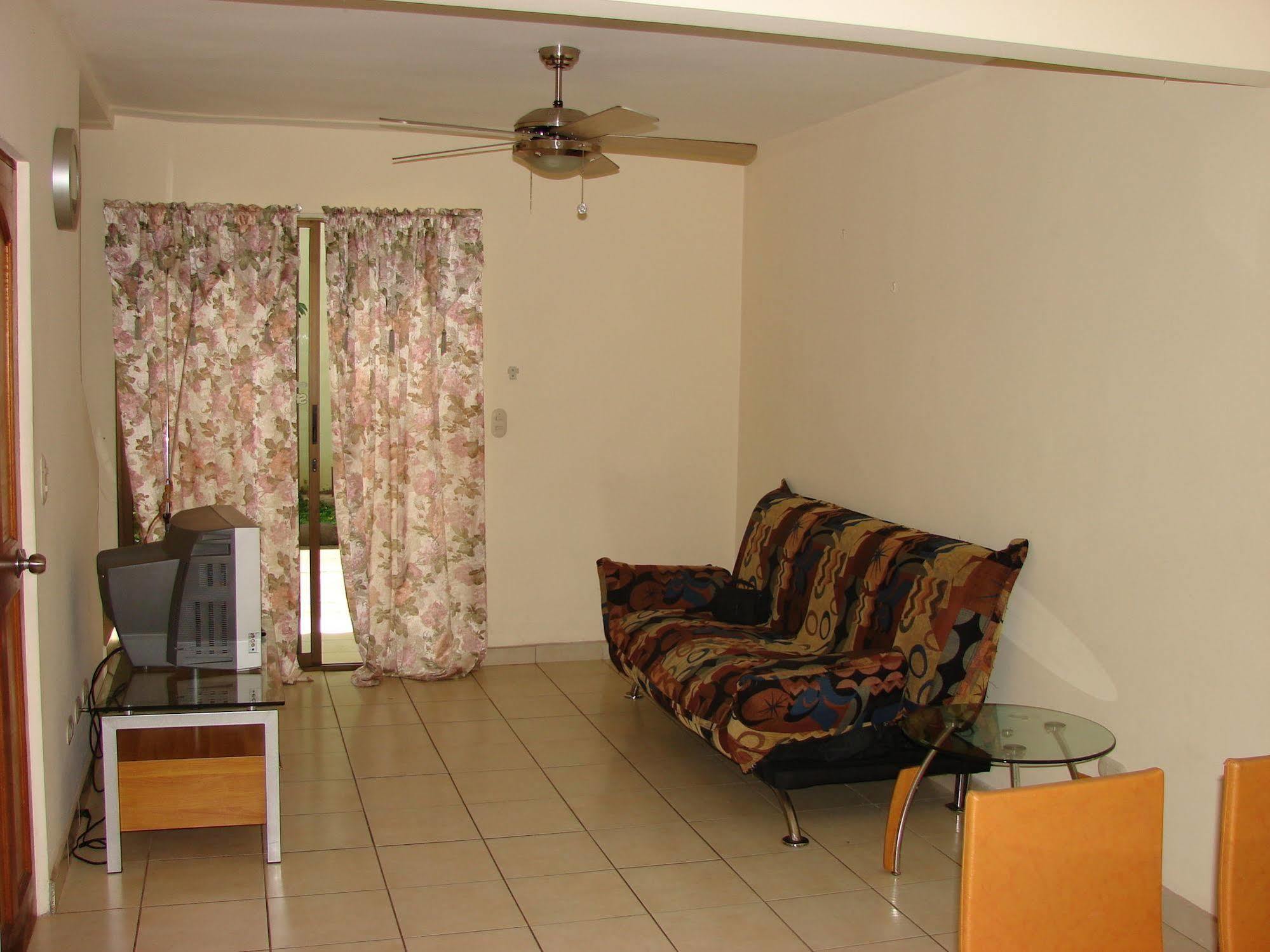 Villa Riviera 2 Bedroom Townhouse Playas del Coco Zewnętrze zdjęcie